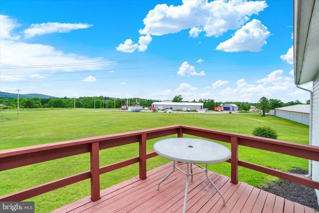 603 OAKWOOD DR, Dover, PA 17315
