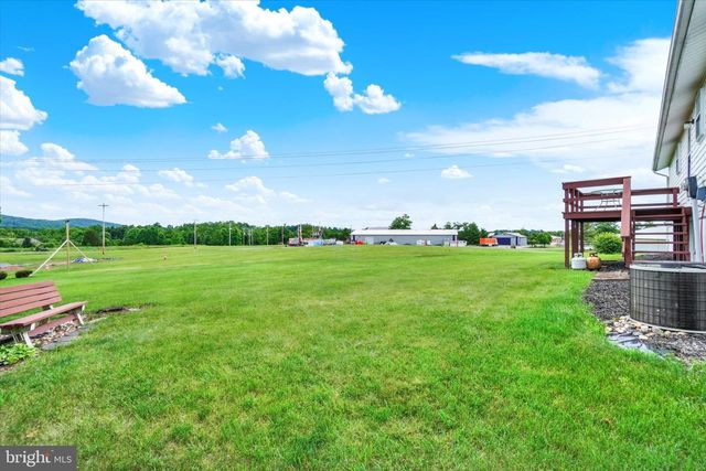 603 OAKWOOD DR, Dover, PA 17315