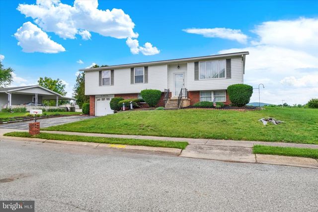 603 OAKWOOD DR, Dover, PA 17315