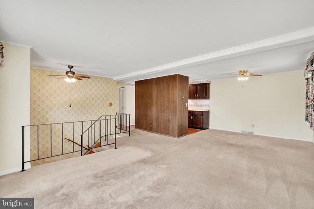 603 OAKWOOD DR, Dover, PA 17315