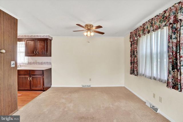 603 OAKWOOD DR, Dover, PA 17315
