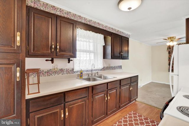 603 OAKWOOD DR, Dover, PA 17315
