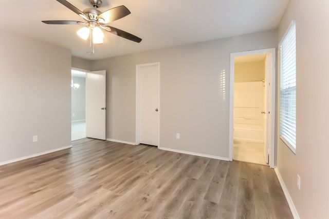 14435 Acuna Lane, Houston, TX 77045