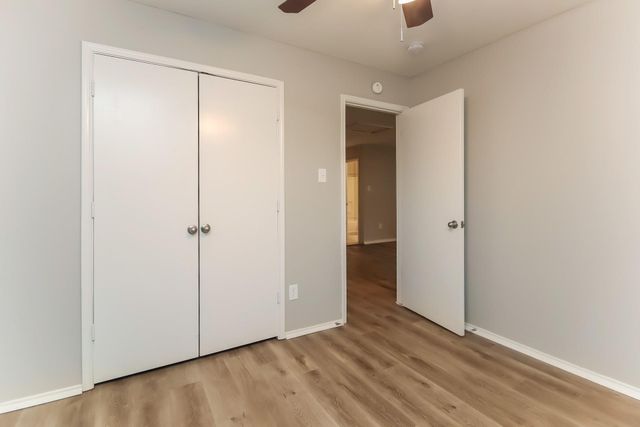 14435 Acuna Lane, Houston, TX 77045