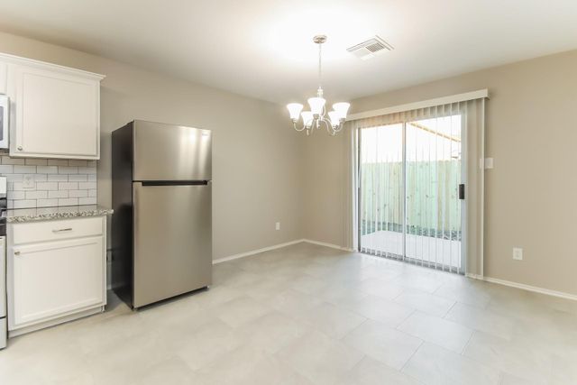 14435 Acuna Lane, Houston, TX 77045