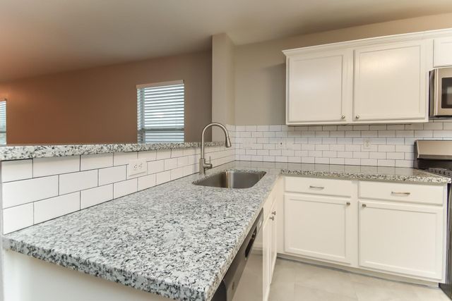 14435 Acuna Lane, Houston, TX 77045