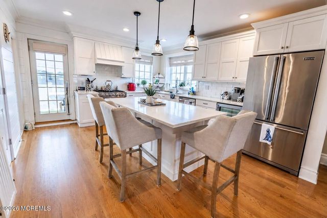 1246 Ocean Avenue B, Sea Bright, NJ 07760