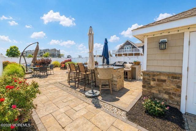1246 Ocean Avenue B, Sea Bright, NJ 07760