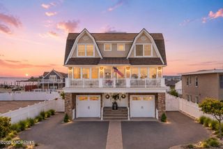 1246 Ocean Avenue B, Sea Bright, NJ 07760