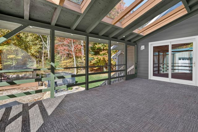 3 Derby Road, Derry, NH 03038