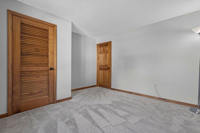 3 Derby Road, Derry, NH 03038