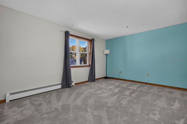 3 Derby Road, Derry, NH 03038