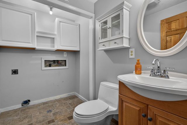 3 Derby Road, Derry, NH 03038