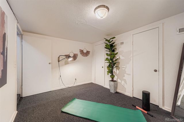 2955 N Columbine Street, Denver, CO 80205