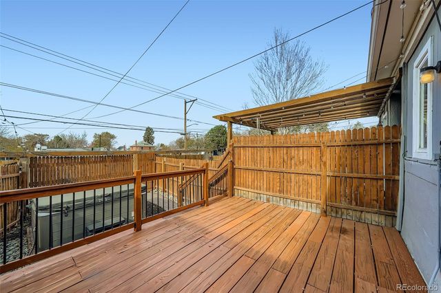 2955 N Columbine Street, Denver, CO 80205