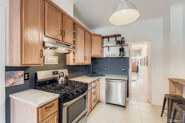 2955 N Columbine Street, Denver, CO 80205