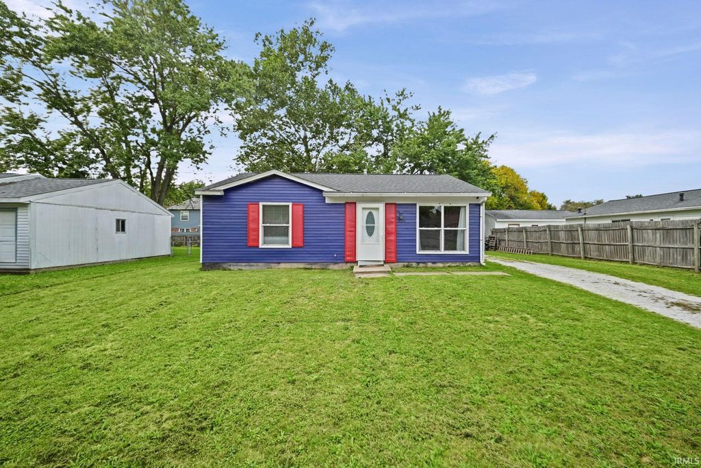 3236 Pipers Glen Drive, Lafayette, IN 47909
