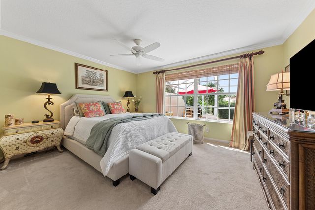 7910 Pine Island Way, West Palm Beach, FL 33411