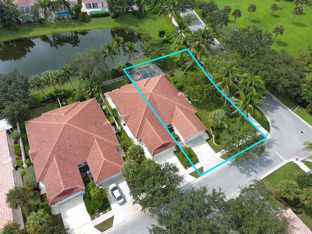 7910 Pine Island Way, West Palm Beach, FL 33411