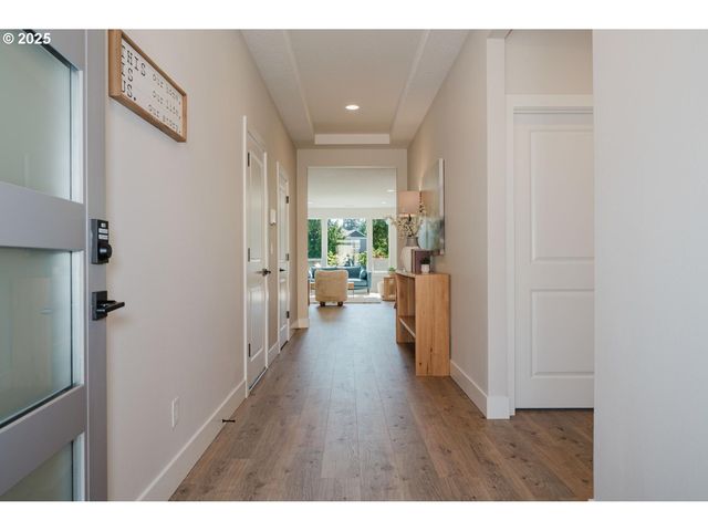 16161 Barlow Trail Ln, Oregon City, OR 97045