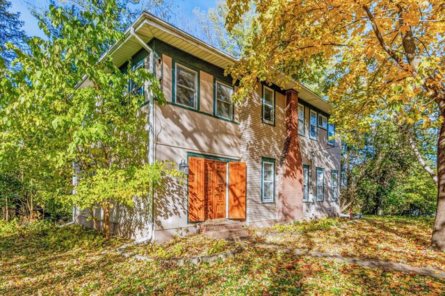 4023 Wood End Drive, Edina, MN 55424