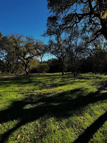 244 Buckskin PASS, Driftwood, TX 78619