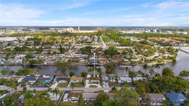 4157 SW 49th Court, Dania Beach, FL 33314