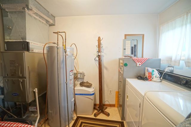 706 W Neher Road, Silver Lake, IN 46982