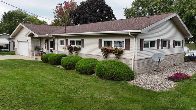 706 W Neher Road, Silver Lake, IN 46982