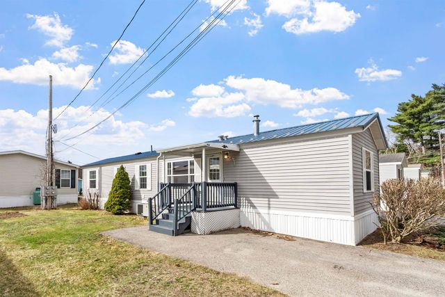 5R Arrow Drive, Salem, NH 03079
