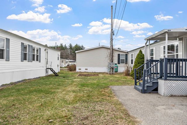 5R Arrow Drive, Salem, NH 03079