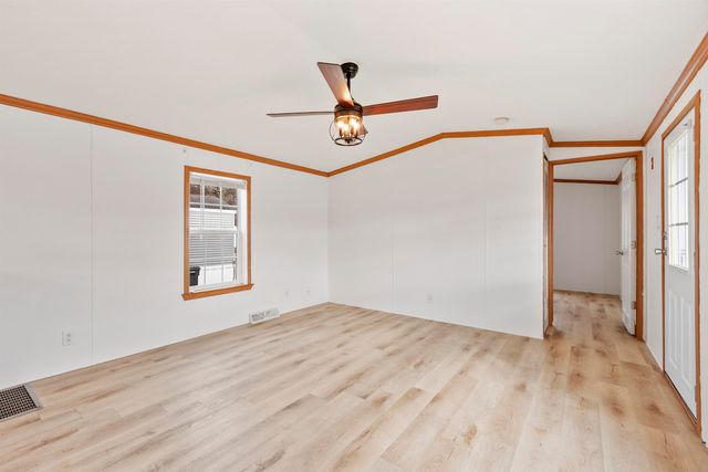 5R Arrow Drive, Salem, NH 03079