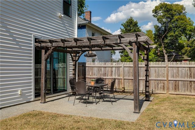 2402 Semmes Ave, Richmond, VA 23225