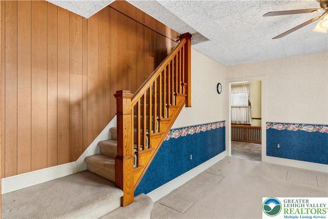 29 South 6th Street, Quakertown Boro, PA 18951