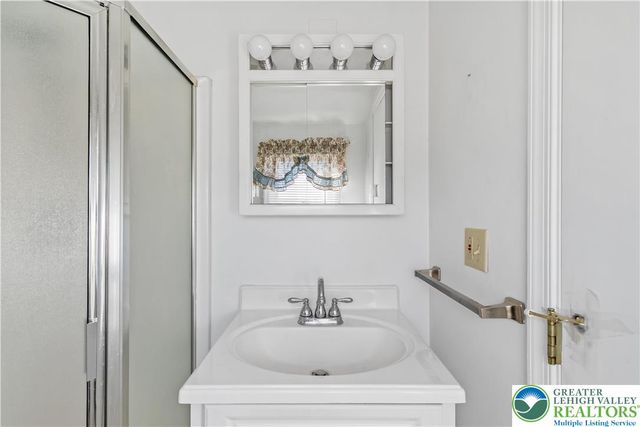 29 South 6th Street, Quakertown Boro, PA 18951