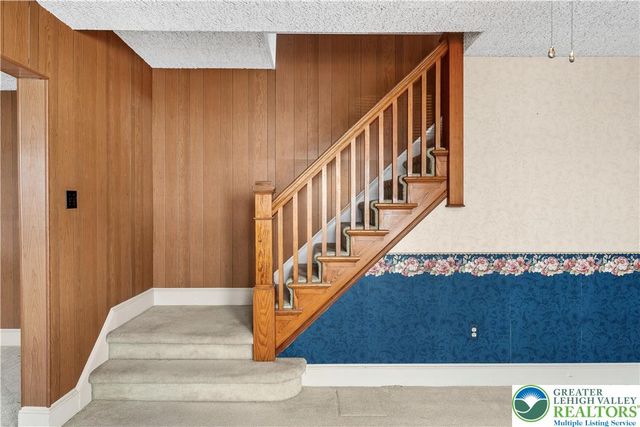 29 South 6th Street, Quakertown Boro, PA 18951