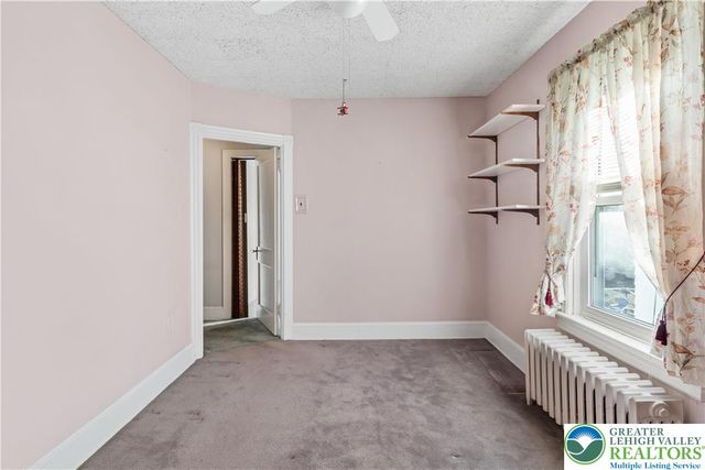 29 South 6th Street, Quakertown Boro, PA 18951