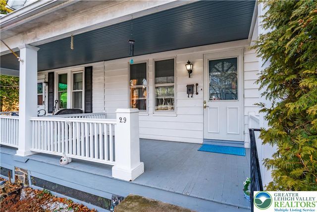 29 South 6th Street, Quakertown Boro, PA 18951