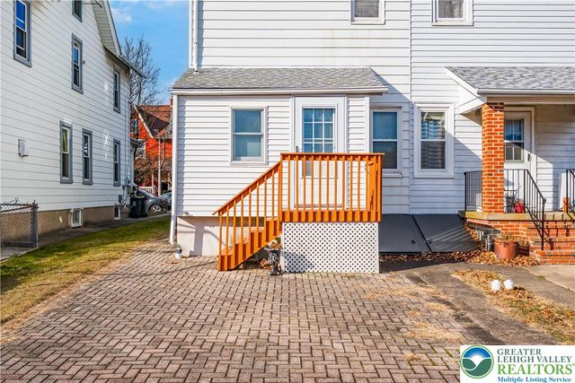 29 South 6th Street, Quakertown Boro, PA 18951