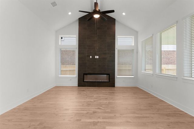 1604 Willow Bean DR, Georgetown, TX 78633