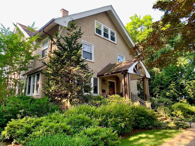 42 Edgewood Avenue, Mount Vernon, NY 10552