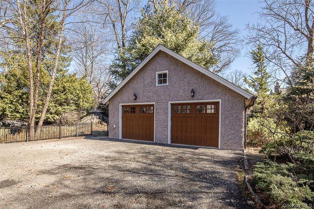 42 Edgewood Avenue, Mount Vernon, NY 10552