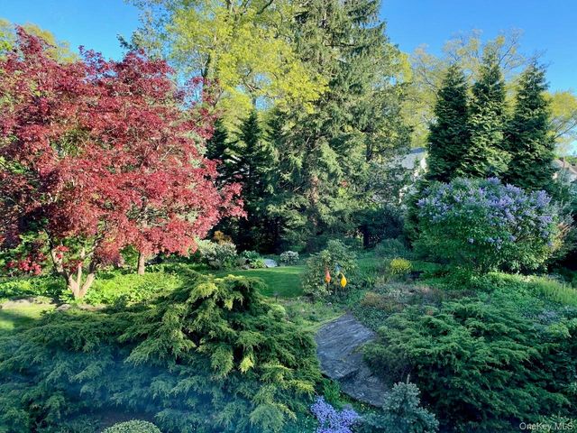 42 Edgewood Avenue, Mount Vernon, NY 10552