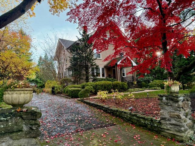 42 Edgewood Avenue, Mount Vernon, NY 10552