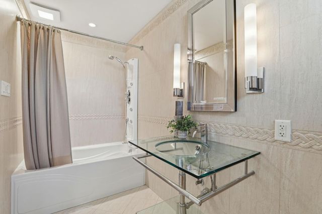 15581 Flintridge Drive, Los Gatos, CA 95032