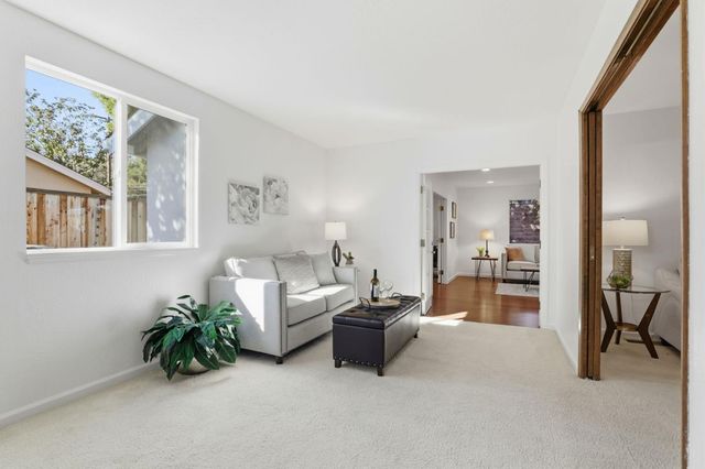 15581 Flintridge Drive, Los Gatos, CA 95032