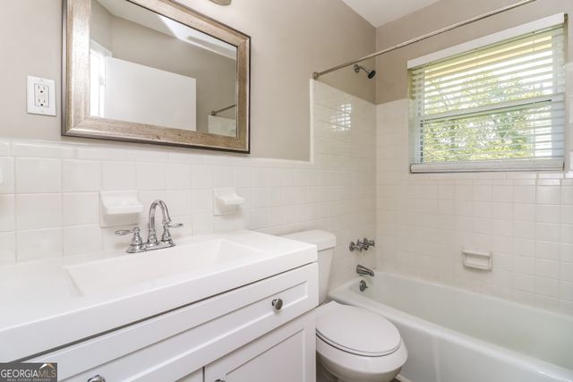 611 Walnut Way SW, Marietta, GA 30060