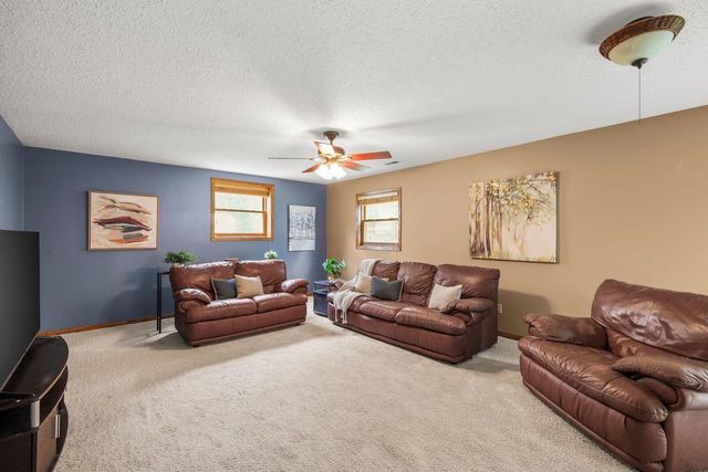 2933 Muir Field Road, Madison, WI 53719