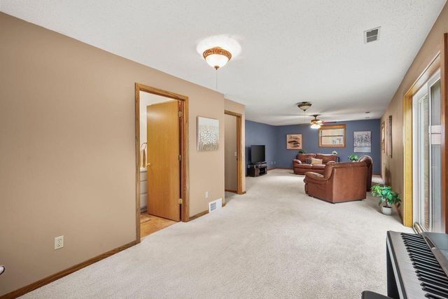 2933 Muir Field Road, Madison, WI 53719