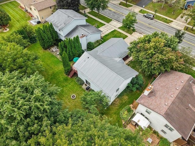 2933 Muir Field Road, Madison, WI 53719